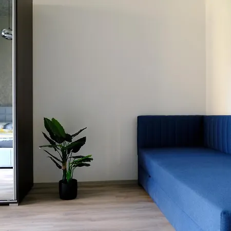 דירה Luxury Three-bedroom *