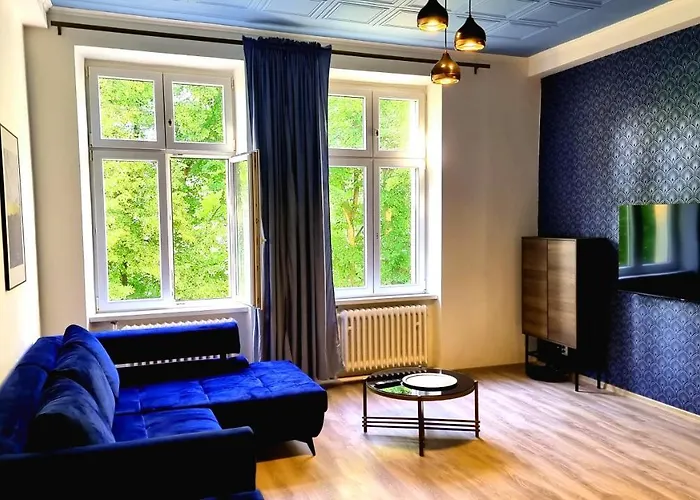 Luxury Three-bedroom アパート