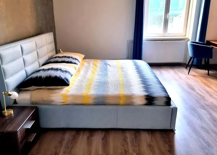 Luxury Three-bedroom * テプリツェ